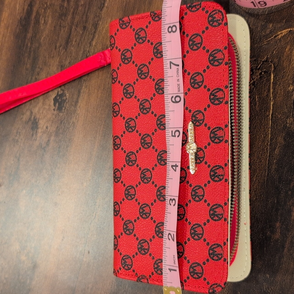 Wendykeen Red Pattern Wristlet Wallet Compartments - Picture 4 of 7